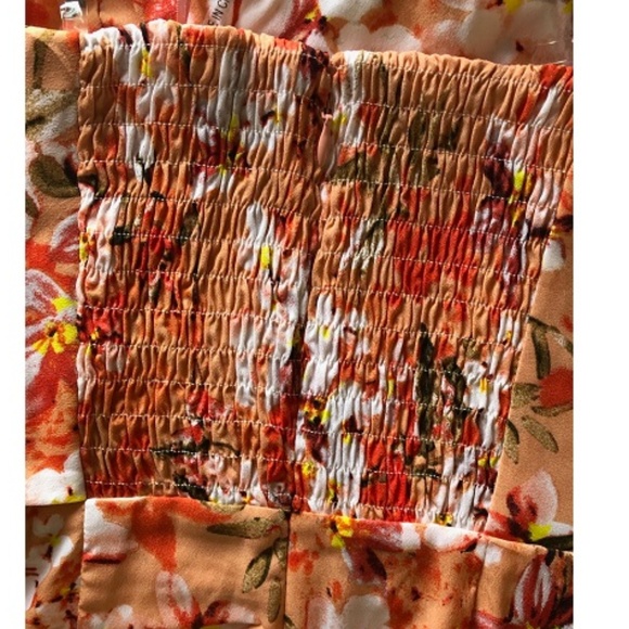 STRAPLESS FLORAL CAPRI JUMPSUIT - Picture 6 of 7